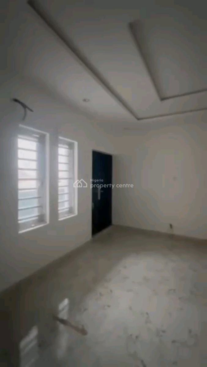 Standard and Spacious 2-bedroom Flat, Ori-oke, Ogudu, Lagos, Flat / Apartment for Rent