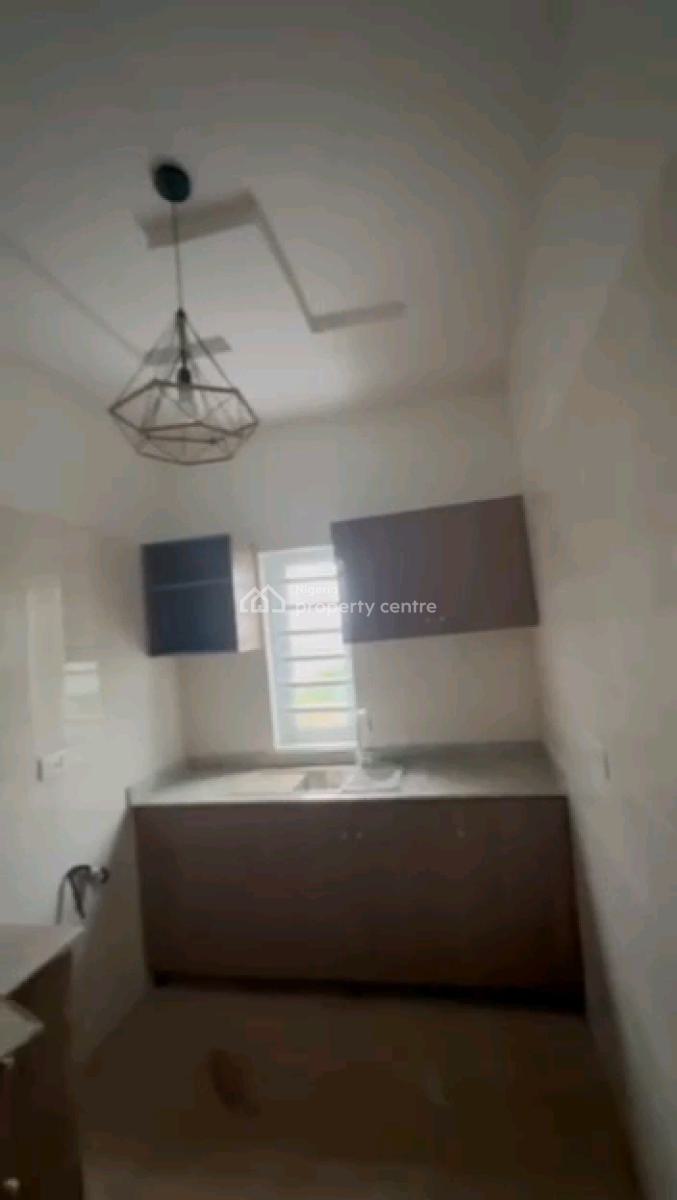 Standard and Spacious 2-bedroom Flat, Ori-oke, Ogudu, Lagos, Flat / Apartment for Rent