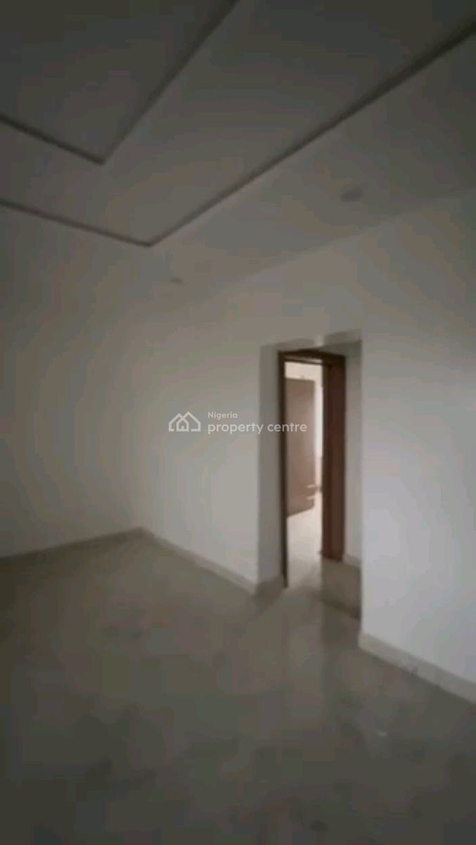 Standard and Spacious 2-bedroom Flat, Ori-oke, Ogudu, Lagos, Flat / Apartment for Rent
