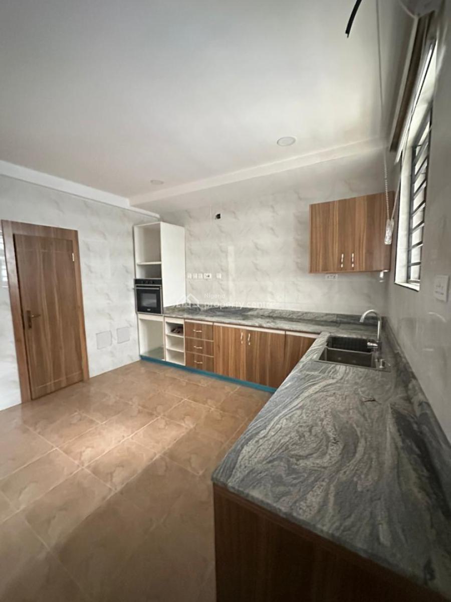 Neatly Built 4bedroom Terrace Duplex with Bq (furnished)in Ikate, Ikate ,lekki ,lagos ,nigeria, Ikate, Lekki, Lagos, Terraced Duplex for Sale