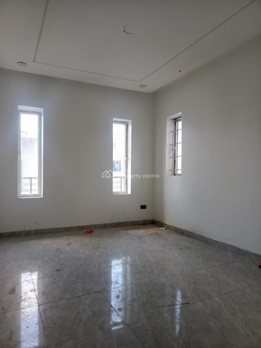 Brand New 3 Apartment with a Bq Tastefully Finished, Guzape District, Abuja, Flat / Apartment for Rent