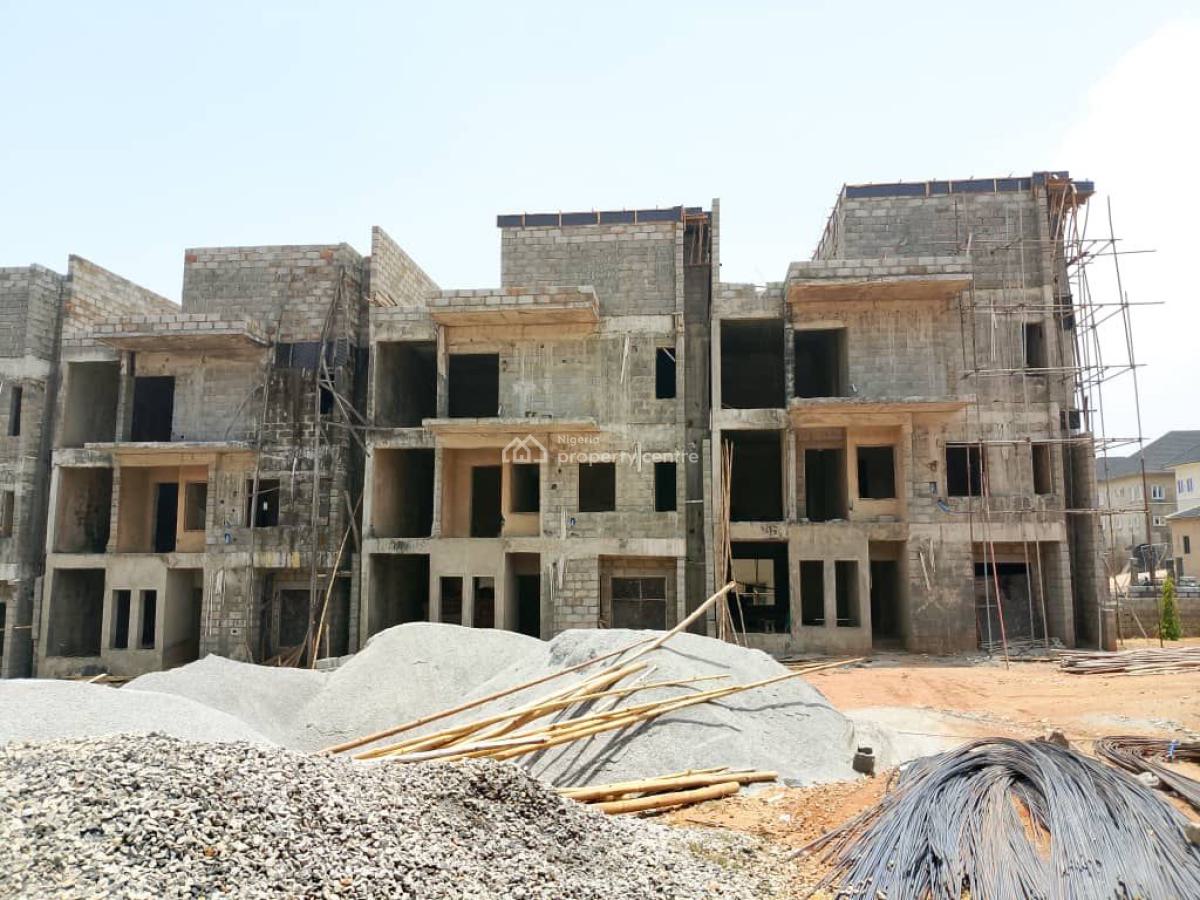 an Estate in Katampe Extension, Katampe Extension, Katampe, Abuja, Terraced Duplex for Sale