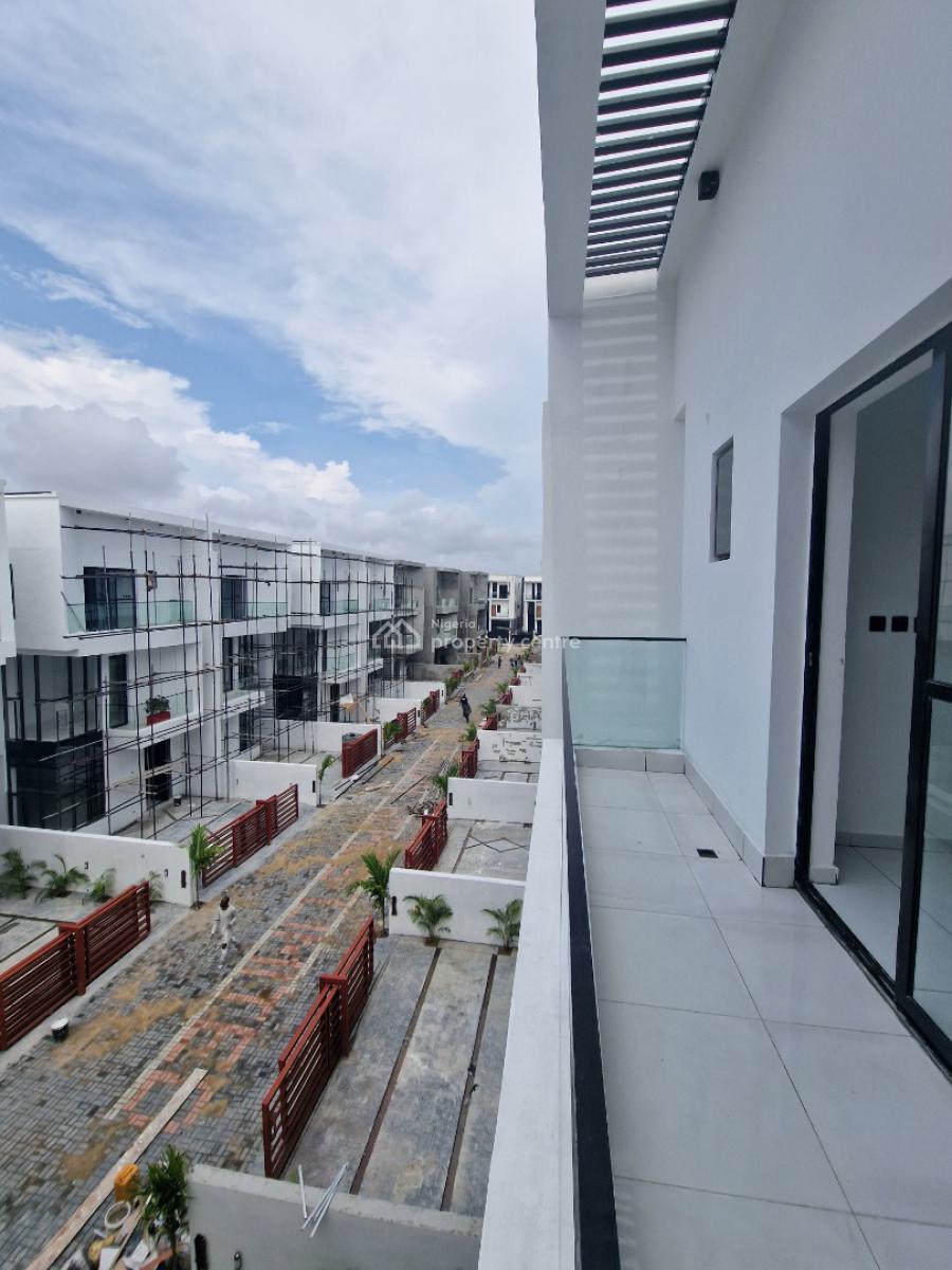 Beautifully Designed Home, Orchid Road Lekki Eleganza, Ikota, Lekki, Lagos, Semi-detached Duplex for Sale