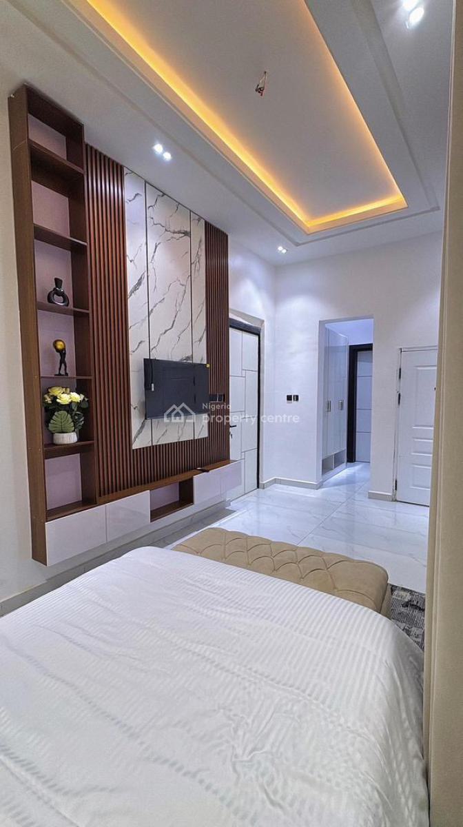 Oceanview 5 Bed Penthouse with Snooker Board and Pool and Other Aston, Lekki Phase 1, Lekki, Lagos, Flat / Apartment Short Let