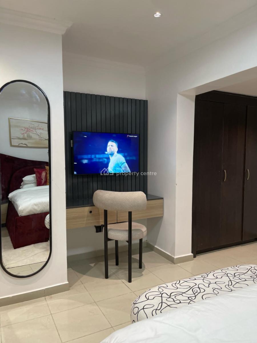 Luxury 1 Bedroom with Swimming and Gym, Off Glover Road, Ikoyi, Lagos, Flat / Apartment Short Let