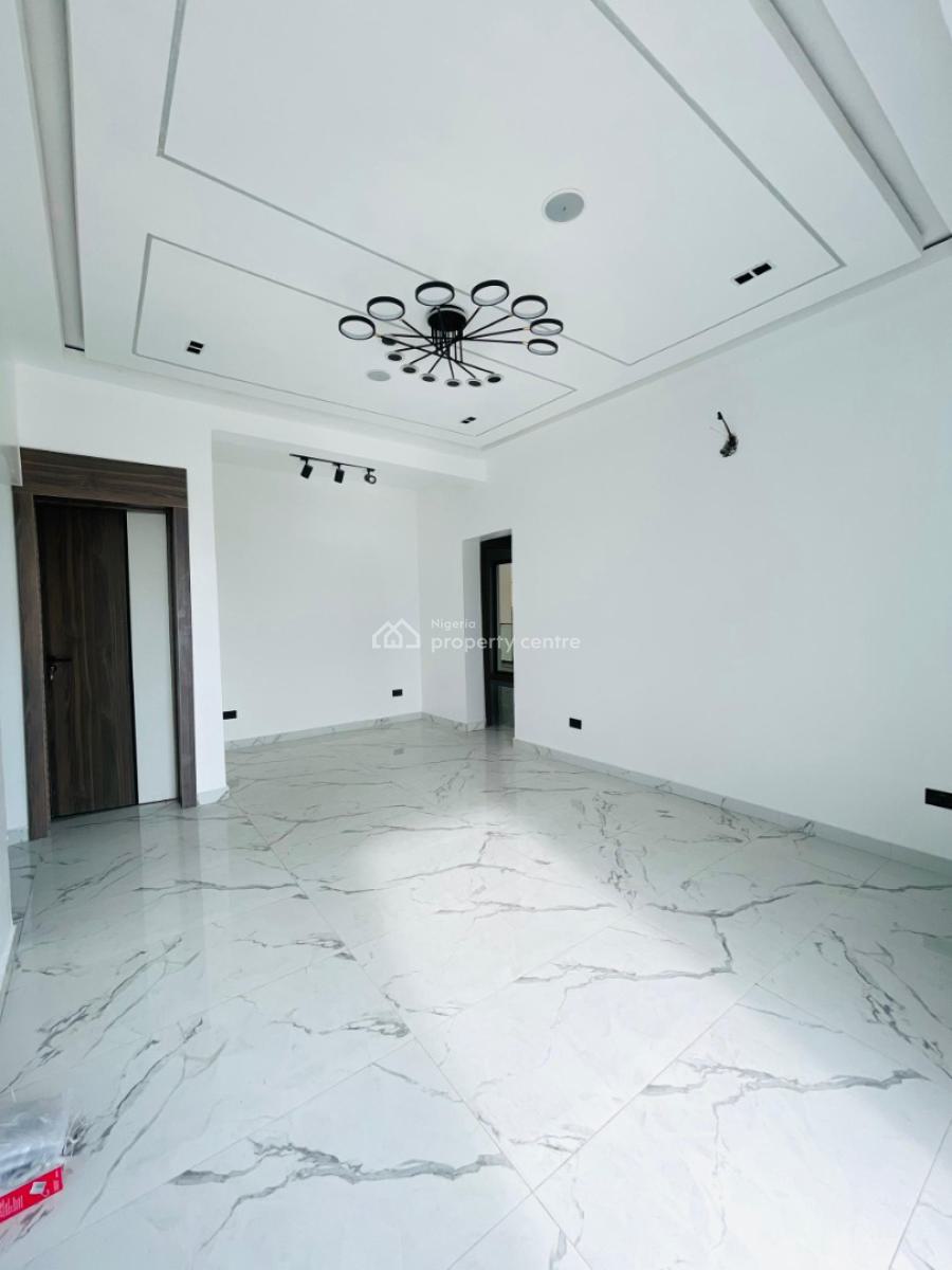 Luxury Brand New 3bedroom Apartment, Off Admiralty Lekki Phase1, Lekki Phase 1, Lekki, Lagos, Flat / Apartment for Sale
