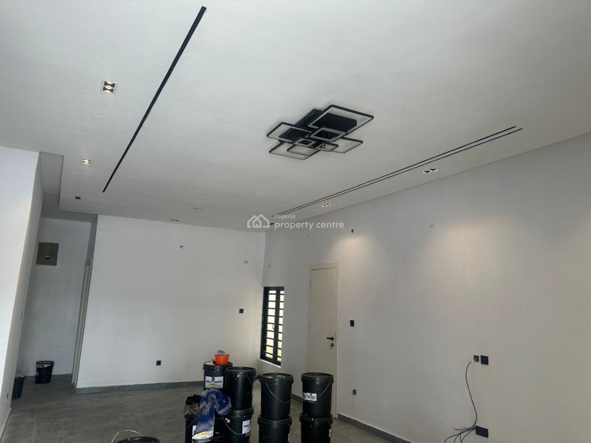 Executive of 3 Bedrooms Bungalow with Room and Parlor Bq, Ikolaba/arisekola Street New Bodija Ibadan, New Bodija, Ibadan, Oyo, Detached Bungalow for Sale
