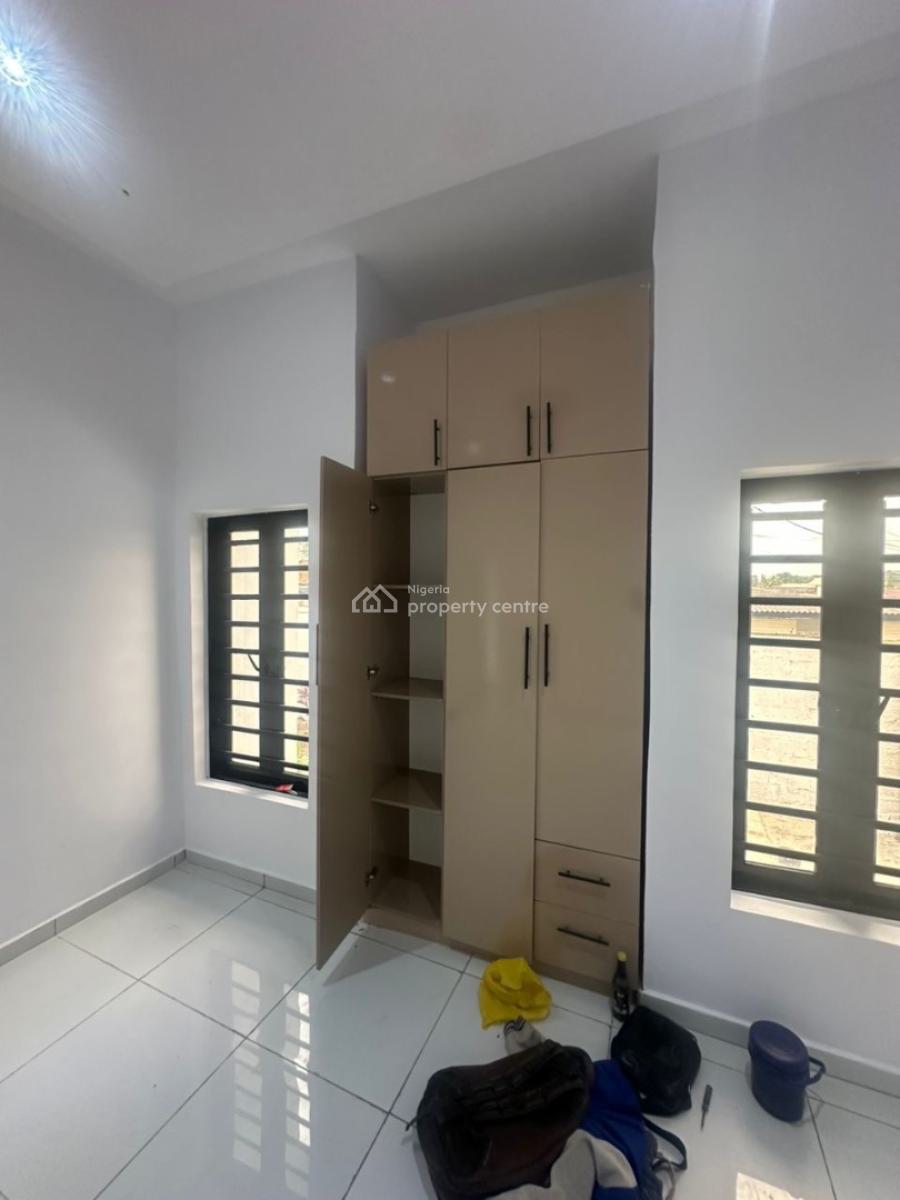 Executive of 3 Bedrooms Bungalow with Room and Parlor Bq, Ikolaba/arisekola Street New Bodija Ibadan, New Bodija, Ibadan, Oyo, Detached Bungalow for Sale