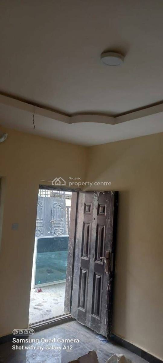 2 Bedroom Flat, Bayeku, Ikorodu, Lagos, Flat / Apartment for Rent