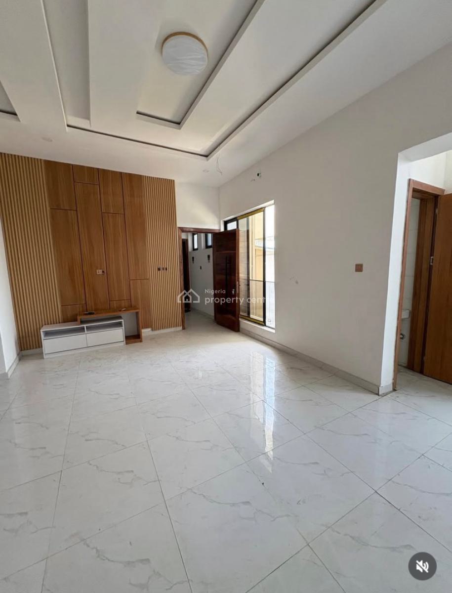 Luxury and Spacious 2 Bedroom Apartment, Orchid Road, Lekki, Lagos, Flat / Apartment for Rent