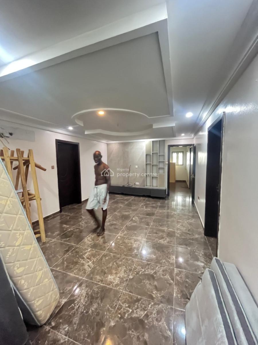 Well Renovated 2bedroom Apartment, Chevron, Lekki, Lagos, Flat / Apartment for Rent