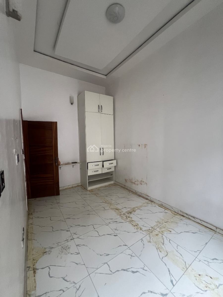 Well Maintained, Four Bedroom Semi Detached House, Osapa, Lekki, Lagos, Semi-detached Duplex for Rent