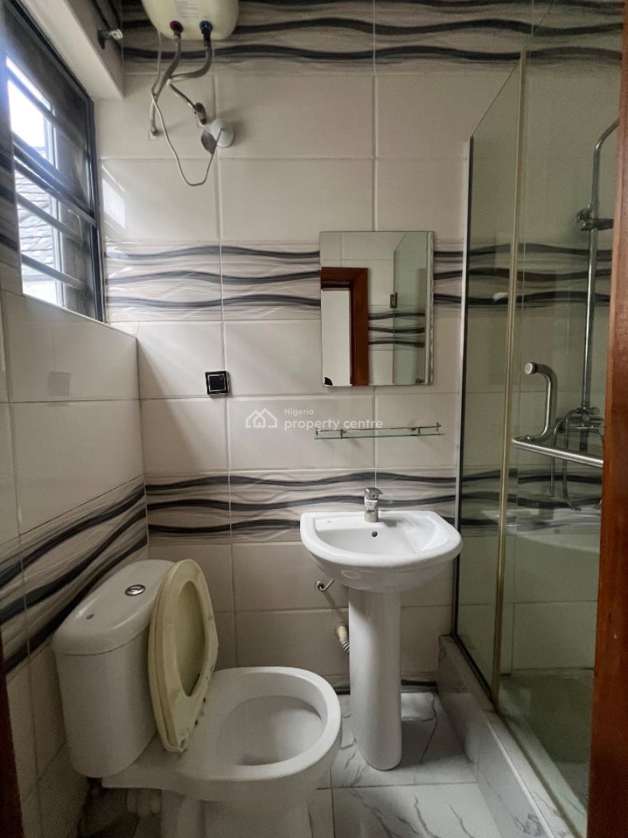 Well Maintained, Four Bedroom Semi Detached House, Osapa, Lekki, Lagos, Semi-detached Duplex for Rent
