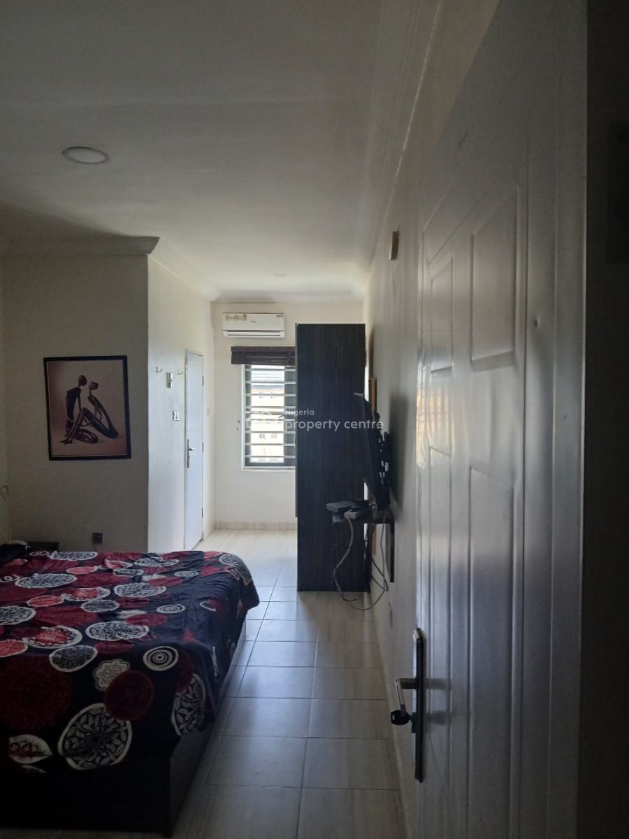 Furnished/unfurnished 3 Bedroom Flat, Ikota Villa Estate, Lekki, Lagos, Flat / Apartment for Rent