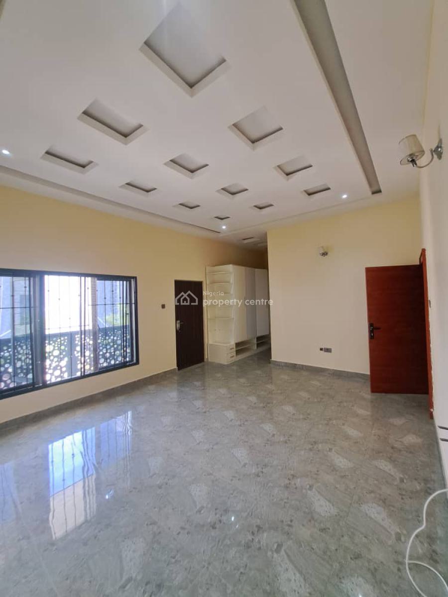 Luxurious Smart 5 Bedroom Semi-detached Duplex in a Mini Estate, Gilmore, Jahi, Abuja, Flat / Apartment for Rent