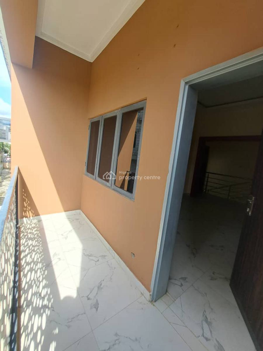 Luxurious Smart 5 Bedroom Semi-detached Duplex in a Mini Estate, Gilmore, Jahi, Abuja, Flat / Apartment for Rent
