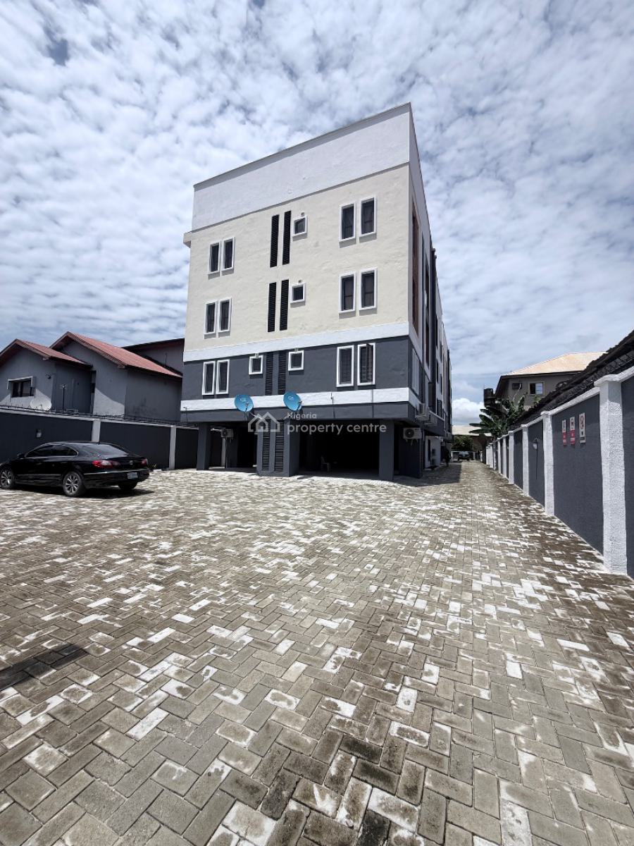 1-bedroom Apartment, Ologolo, Lekki, Lagos, Mini Flat (room and Parlour) for Rent
