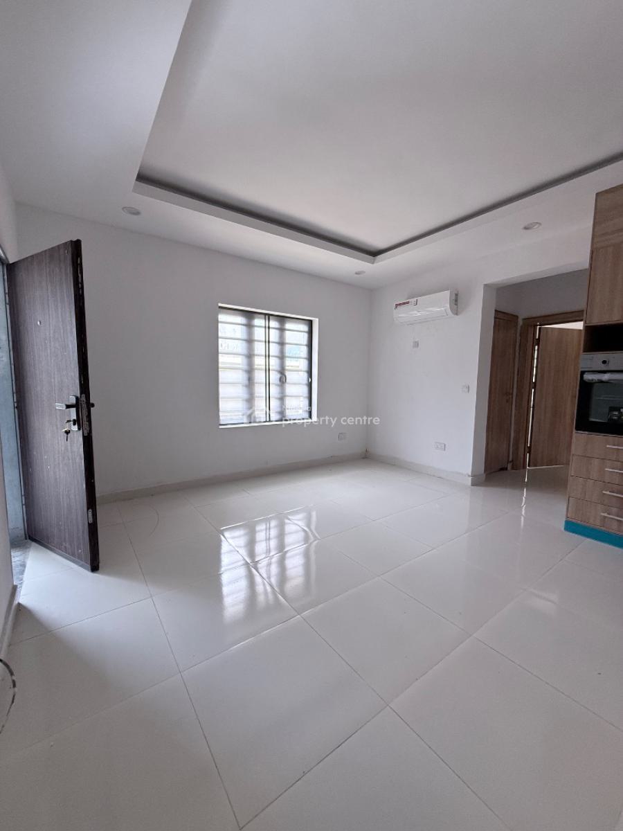 1-bedroom Apartment, Ologolo, Lekki, Lagos, Mini Flat (room and Parlour) for Rent