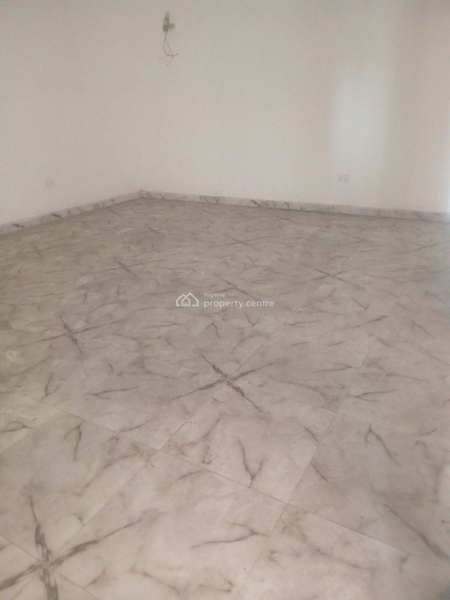 a Shop Available for Restaurant ,inverter and Computer, New Road, Chevron Road, Lekki, Lagos, Shop for Rent