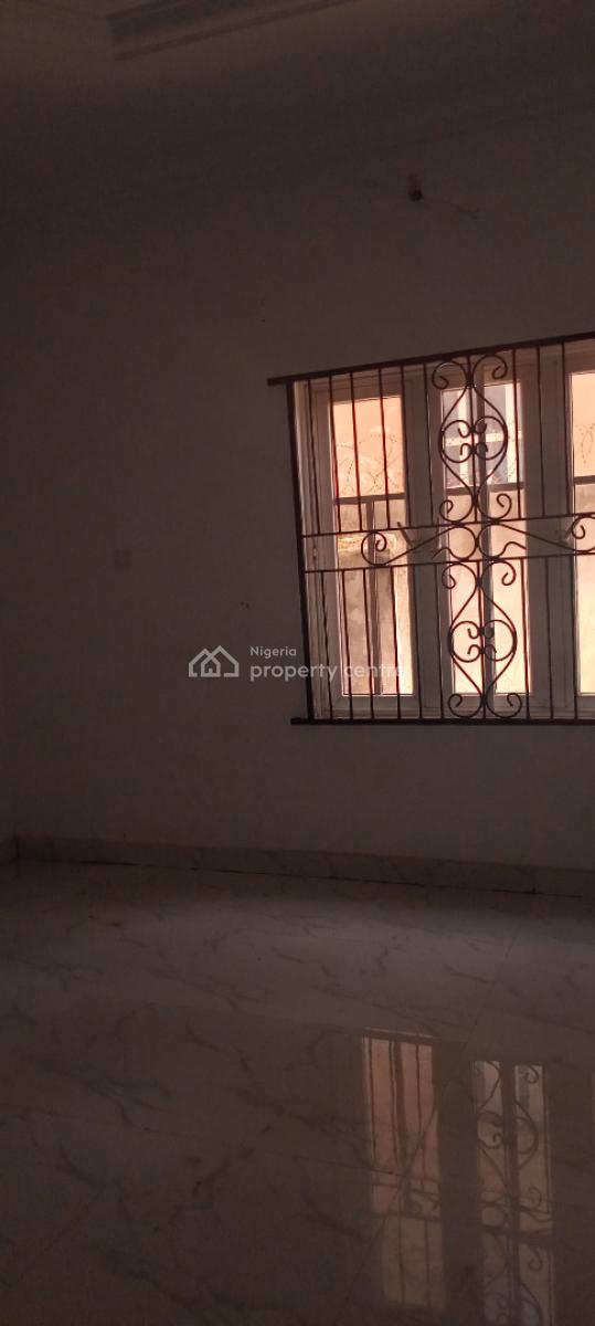 Now Available, Off Mobil Road, Ilaje, Ajah, Lagos, Flat / Apartment for Rent