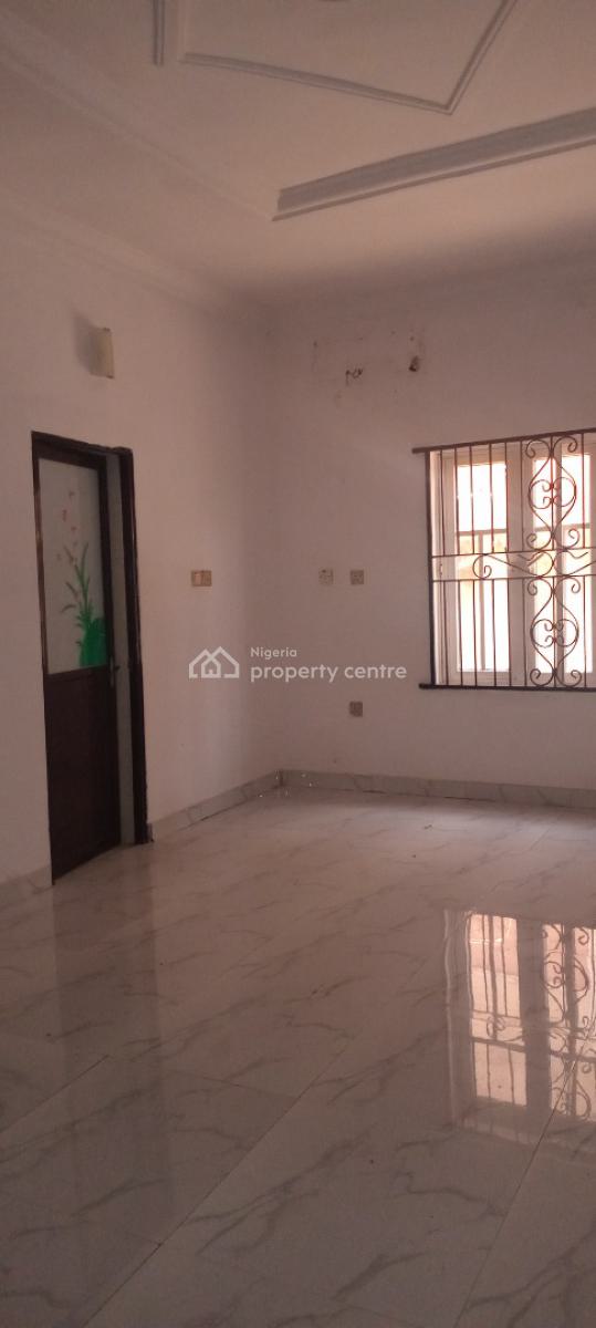 Now Available, Off Mobil Road, Ilaje, Ajah, Lagos, Flat / Apartment for Rent