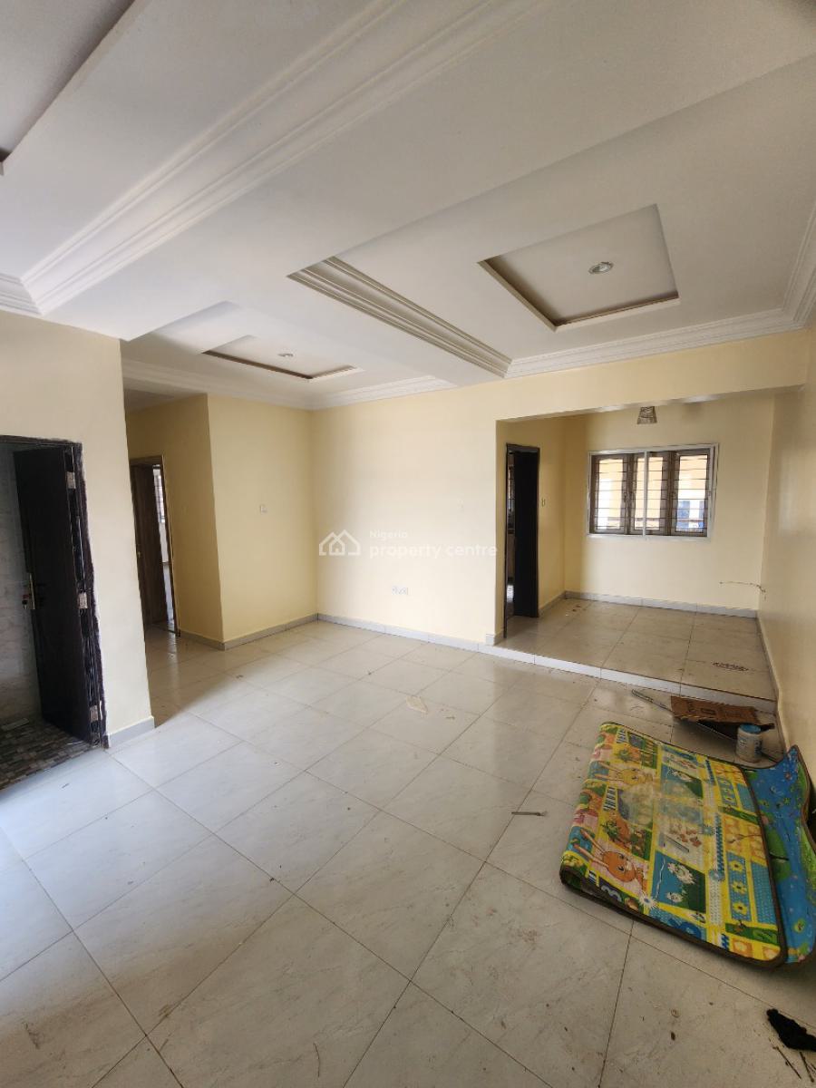 Luxury Two Bedroom Block of Flat, News Engineering, Dawaki, Gwarinpa, Abuja, Flat / Apartment for Rent