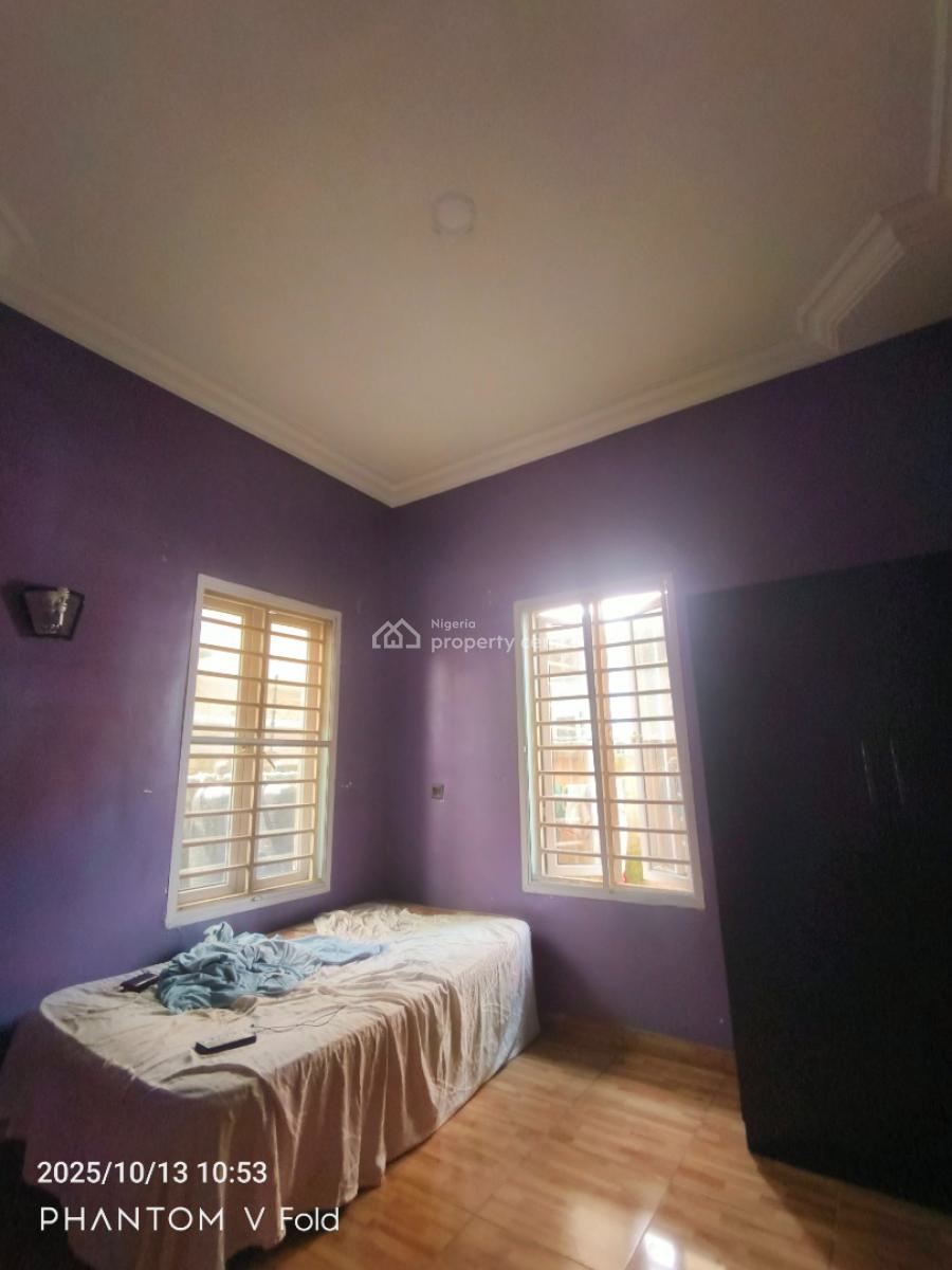 Commercial 5bedroom Duplex with Bq in a Very Good Location, Lekki Phase 2, Lekki, Lagos, Restaurant / Bar for Rent