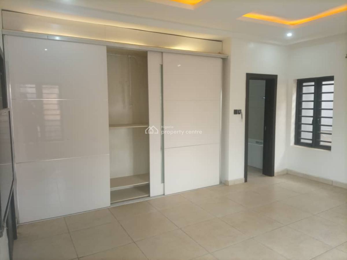 Luxury 8(no) 4-bedroom Semi-detach Duplex, Ikate Elegushi, Lekki, Lagos, Flat / Apartment for Sale