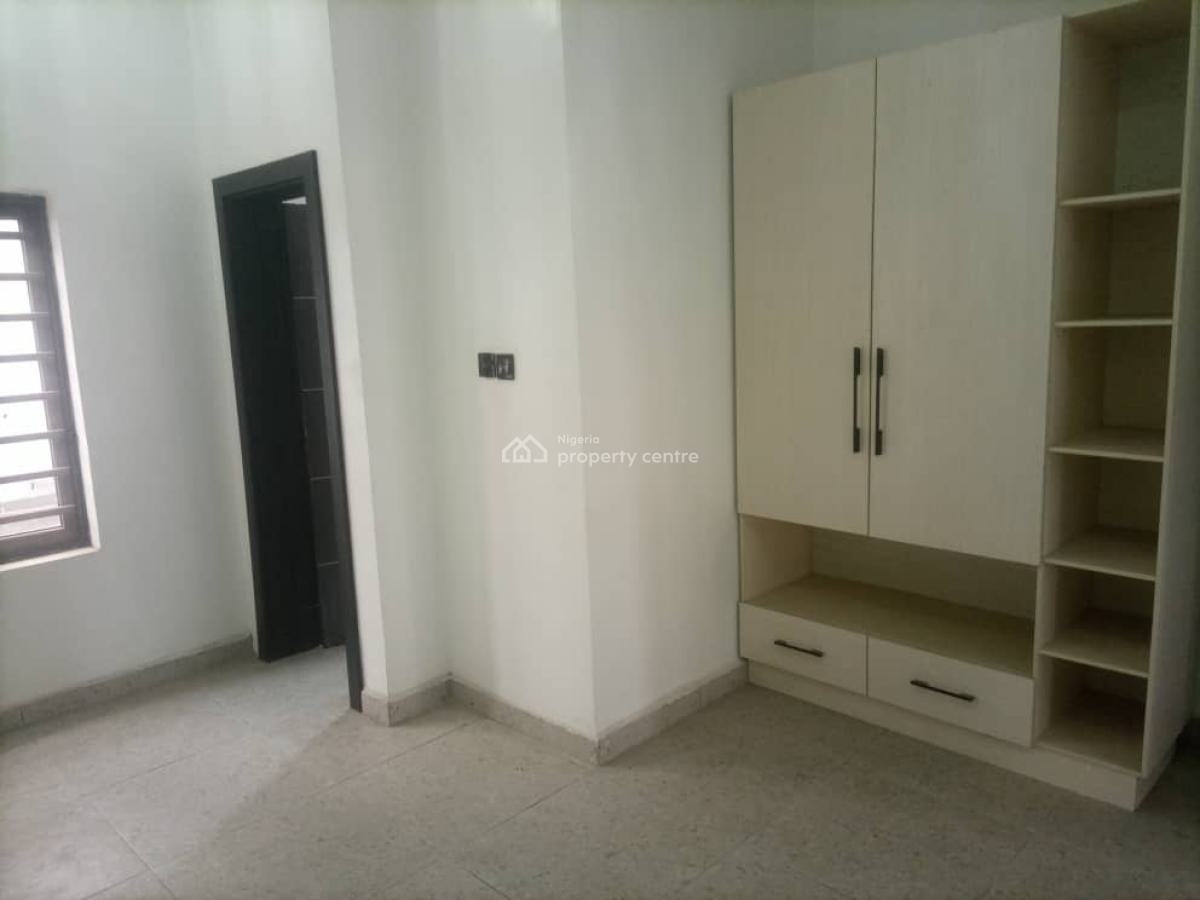 Luxury 8(no) 4-bedroom Semi-detach Duplex, Ikate Elegushi, Lekki, Lagos, Flat / Apartment for Sale