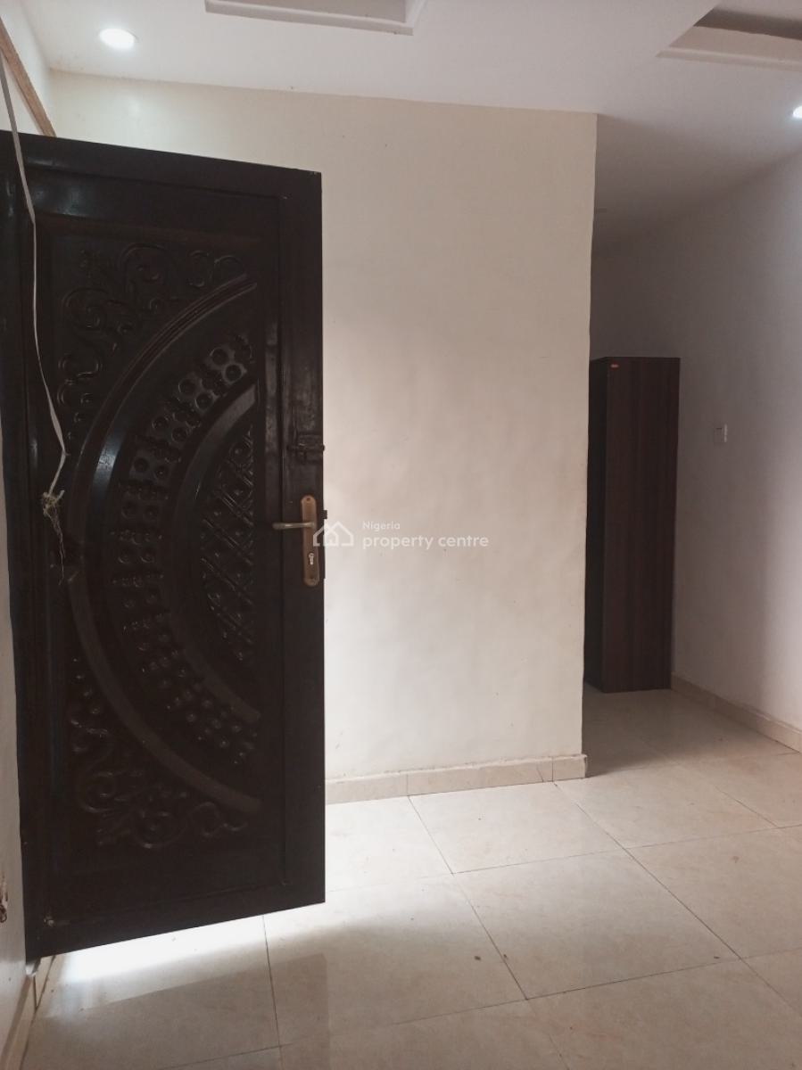 Cute Selfcon, Off New Road, Igbo Efon, Lekki, Lagos, Self Contain (single Rooms) for Rent