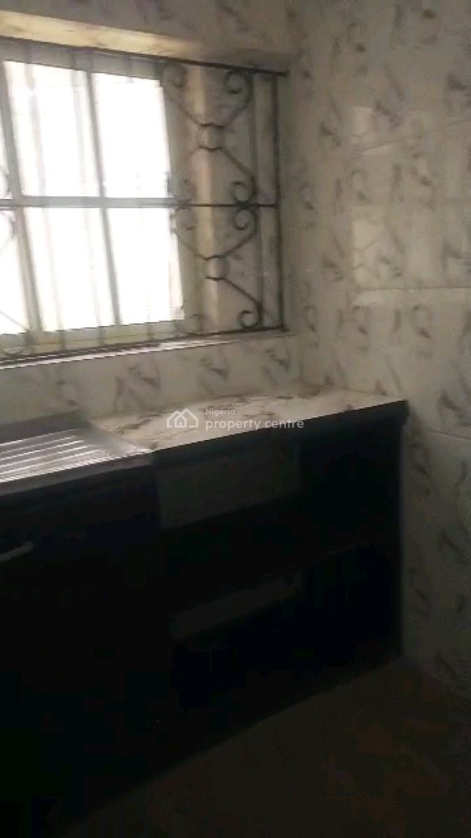 Standard and Spacious 2beroom Flat, Ilupeju, Ilupeju, Lagos, Flat / Apartment for Rent
