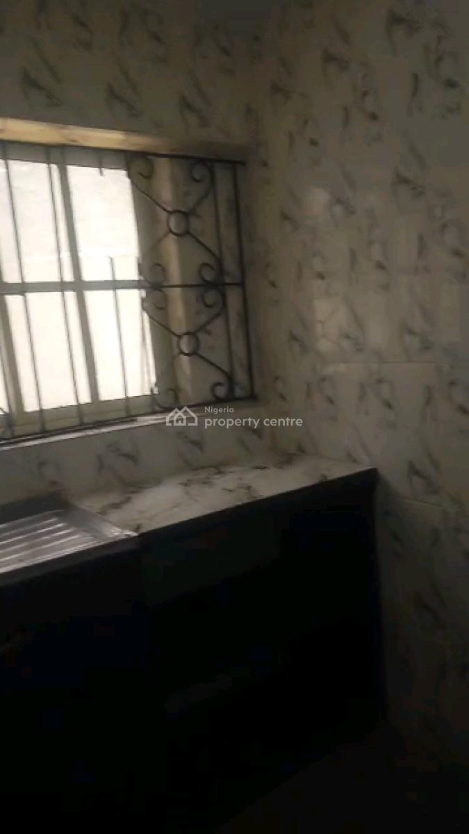 Standard and Spacious 2beroom Flat, Ilupeju, Ilupeju, Lagos, Flat / Apartment for Rent