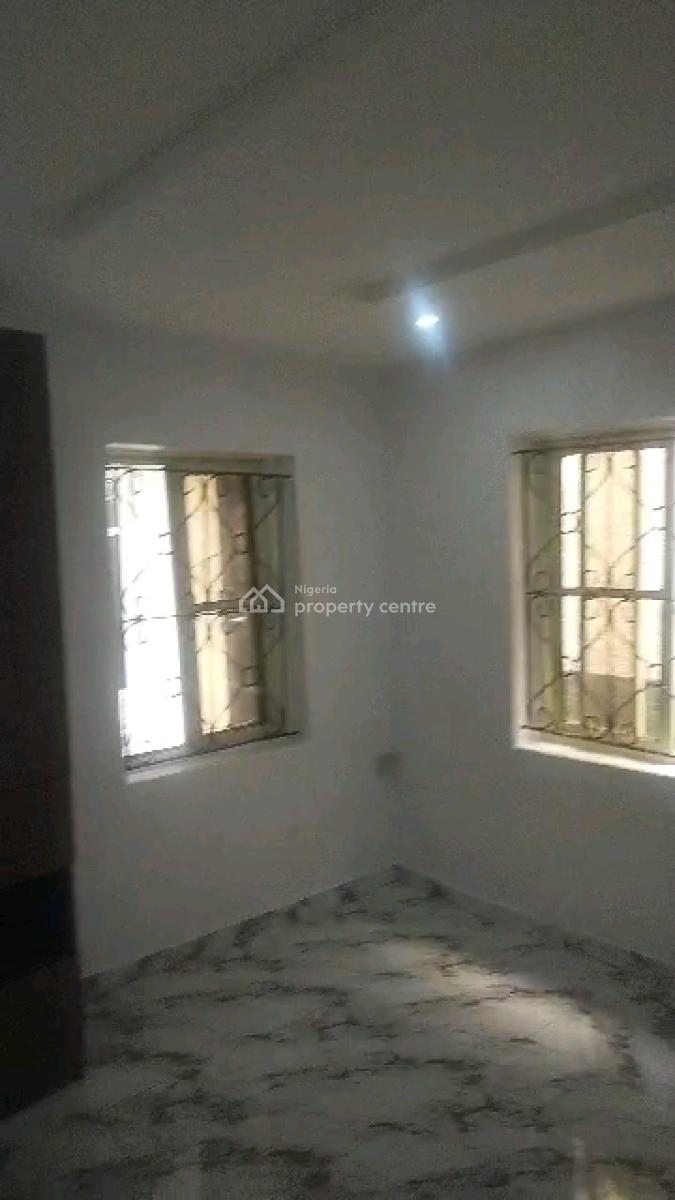 Standard and Spacious 2beroom Flat, Ilupeju, Ilupeju, Lagos, Flat / Apartment for Rent