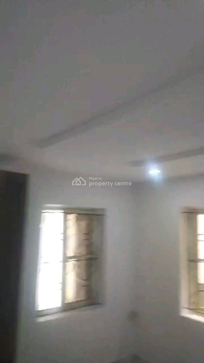 Standard and Spacious 2beroom Flat, Ilupeju, Ilupeju, Lagos, Flat / Apartment for Rent