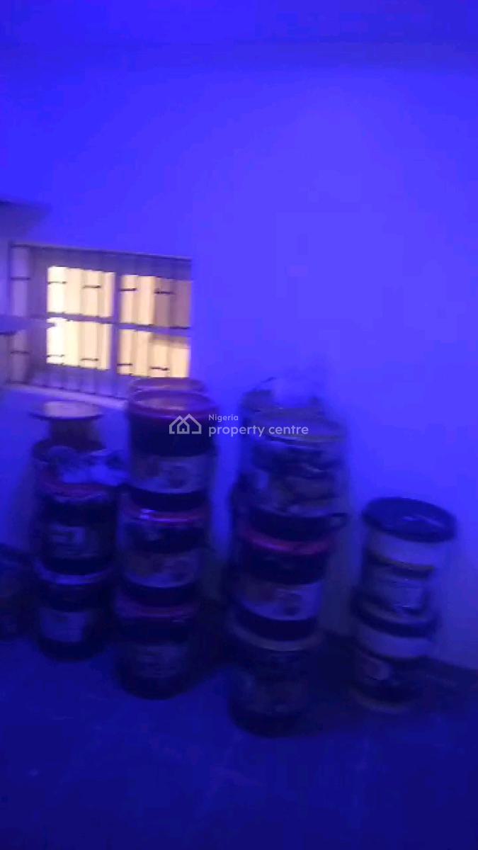 Standard and Spacious 2beroom Flat, Ilupeju, Ilupeju, Lagos, Flat / Apartment for Rent