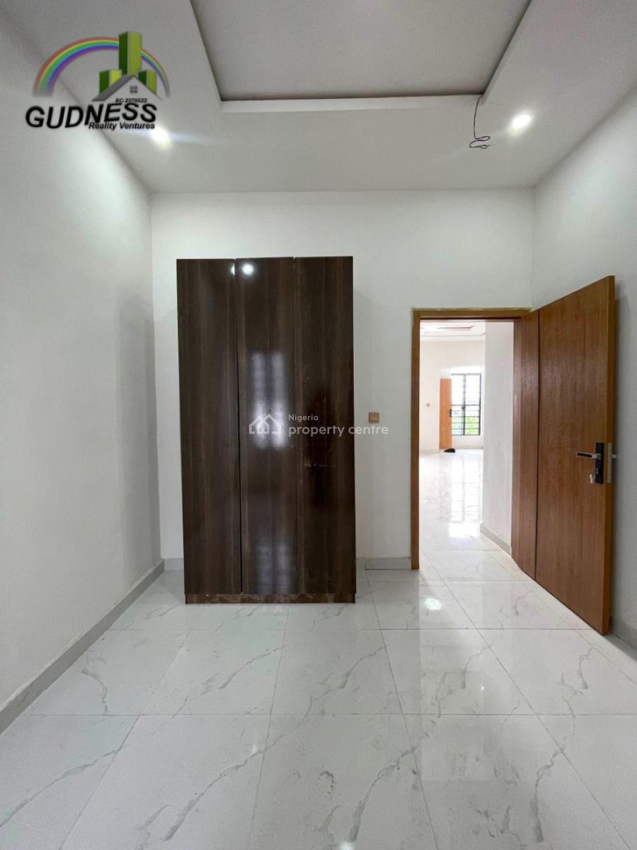 2 Bedroom Apartment, Orchid Road, Lekki, Lagos, Flat / Apartment for Rent