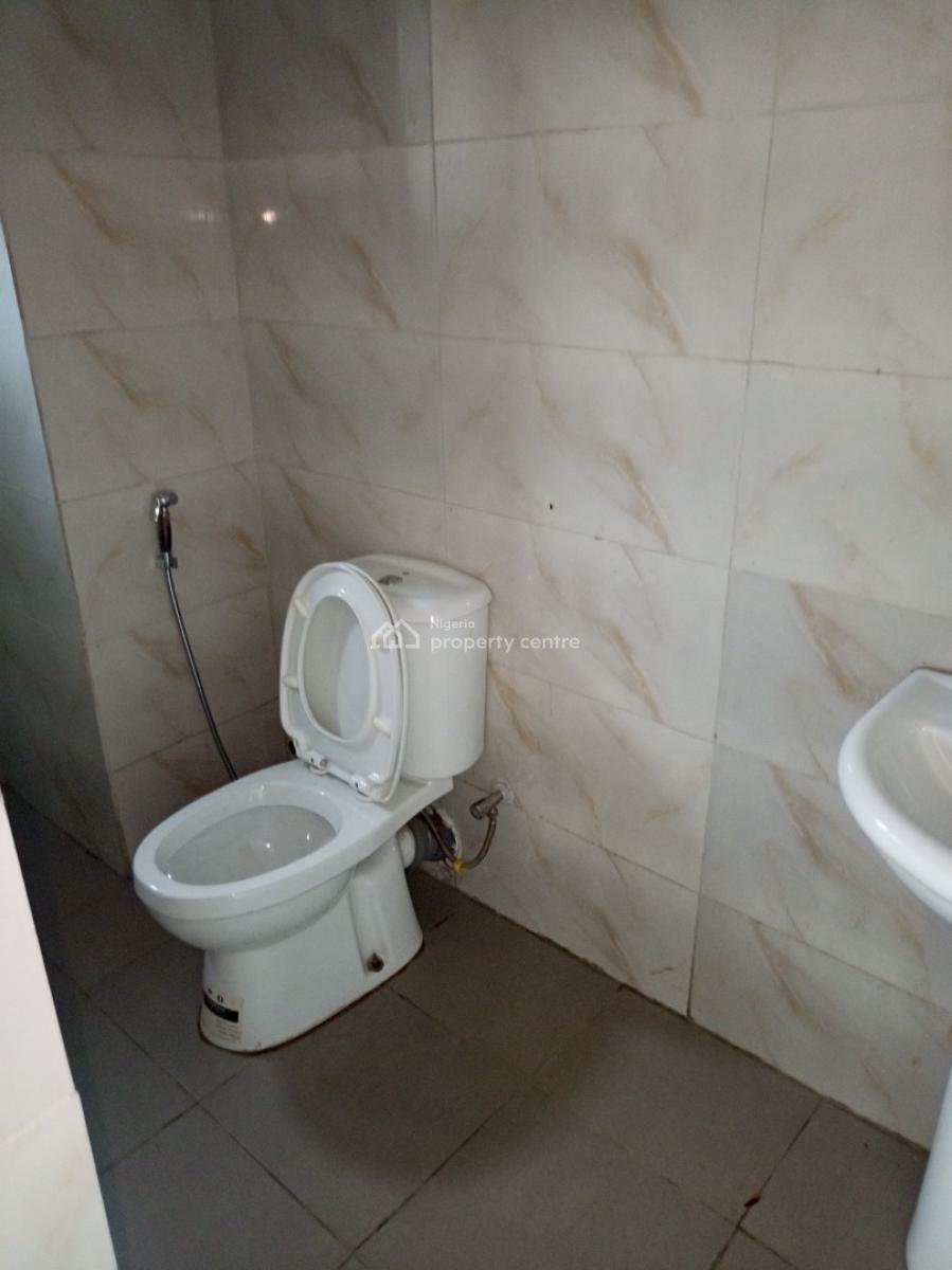 Tastefully Finished Spacious Standard Brand Newly Built 3 Bedrooms, By Gilmor, Jahi, Abuja, Flat / Apartment for Rent