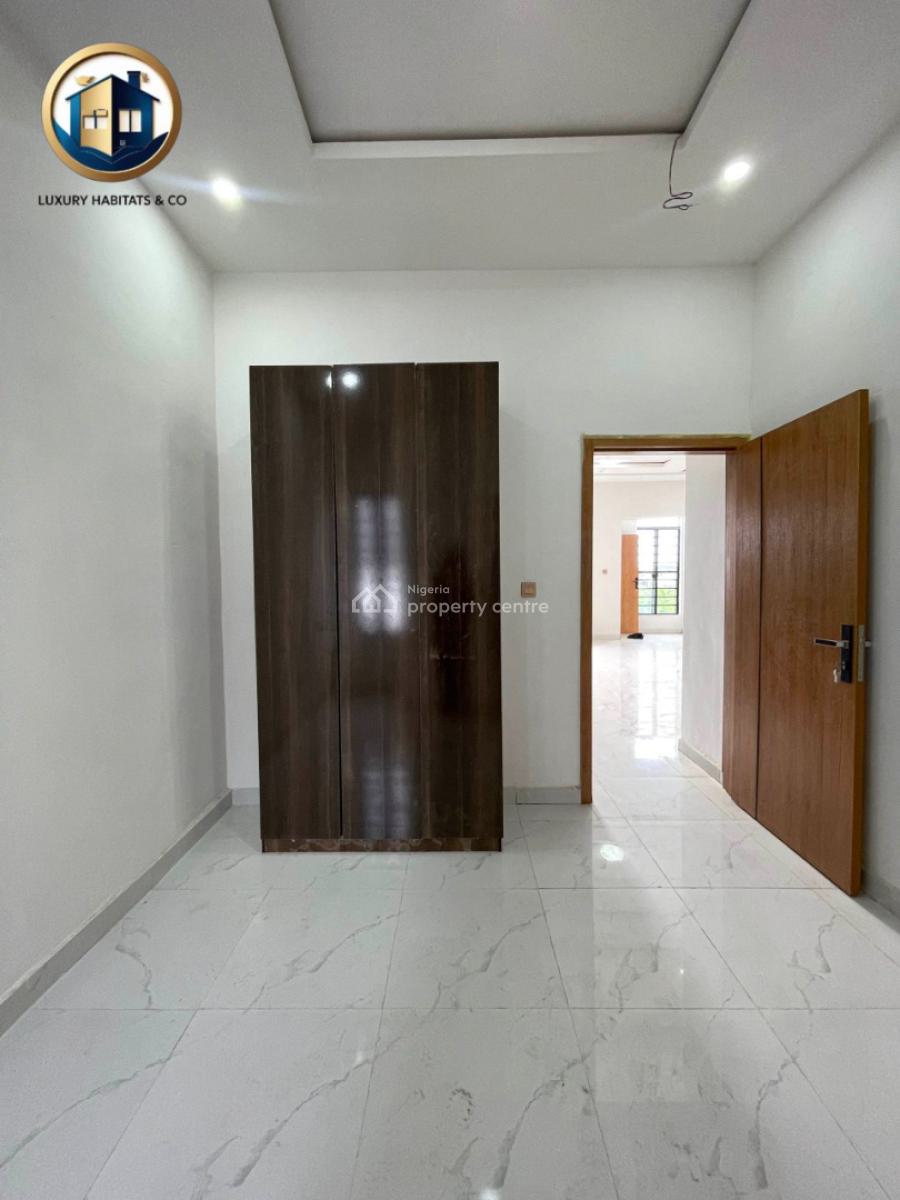 2 Bedroom Apartment, Orchid Road, Lekki, Lagos, Flat / Apartment for Rent