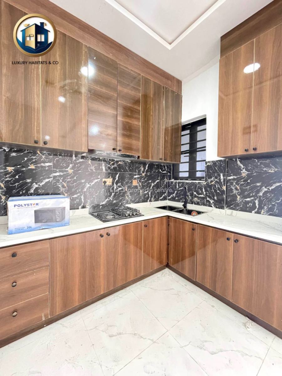 2 Bedroom Apartment, Orchid Road, Lekki, Lagos, Flat / Apartment for Rent