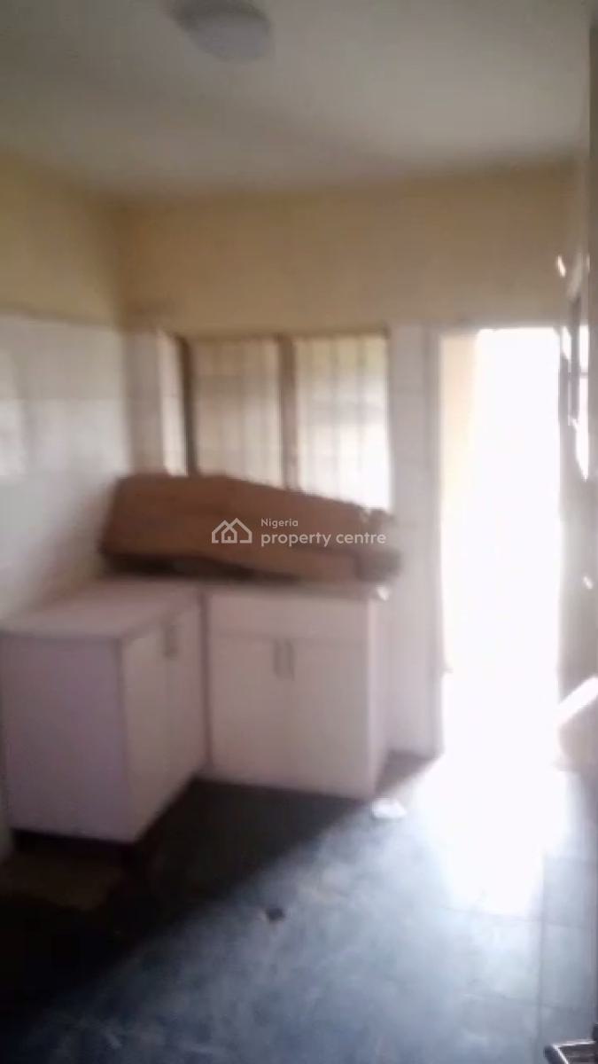 Spacious 4 Bedroom Apartment (ensuite, Ground Floor), Ikeja, Lagos, Flat / Apartment for Rent