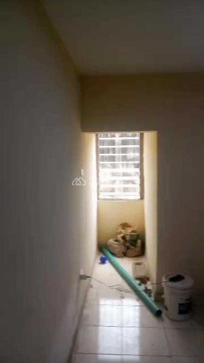 Spacious 4 Bedroom Apartment (ensuite, Ground Floor), Ikeja, Lagos, Flat / Apartment for Rent