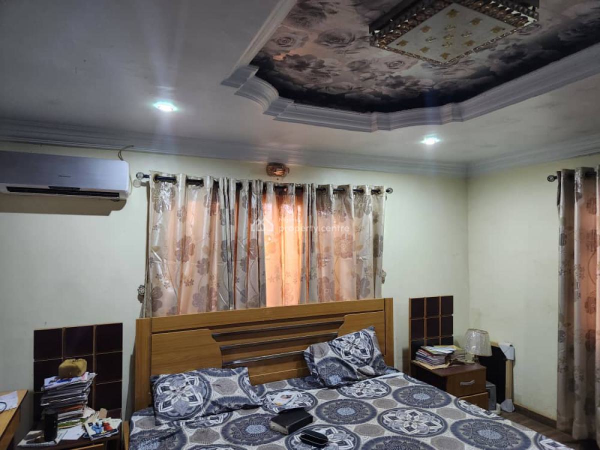 a Neat and Spacious 3 Bedroom Bungalow, Owode - Apata, Apata, Ibadan, Oyo, Detached Bungalow for Sale