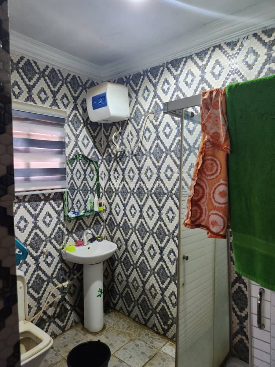 a Neat and Spacious 3 Bedroom Bungalow, Owode - Apata, Apata, Ibadan, Oyo, Detached Bungalow for Sale