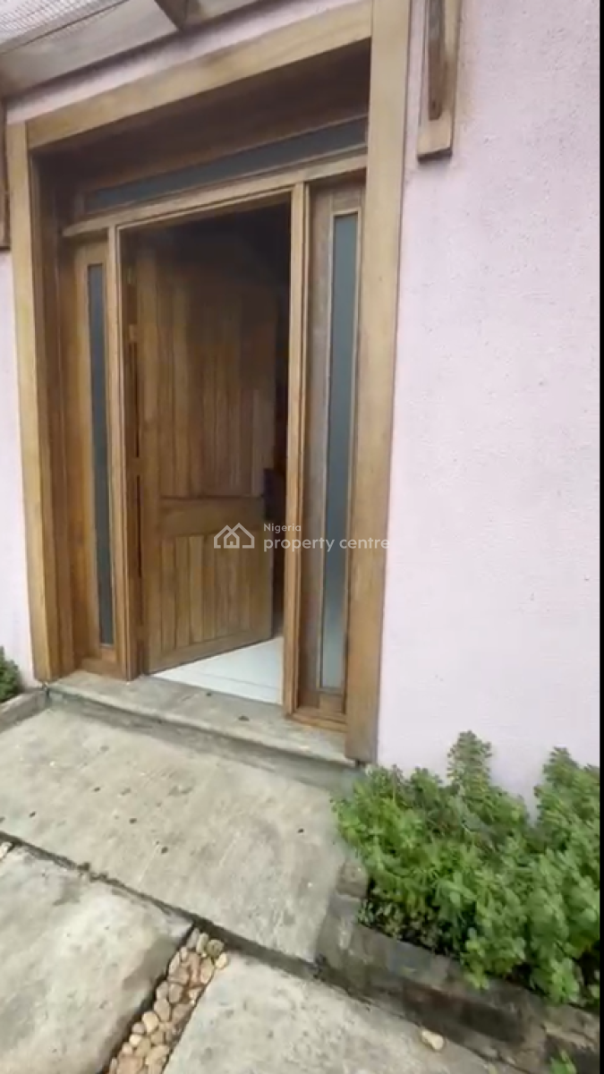 Luxury & Exquisitely Furnished 2-bedroom Maisonette Apartment, Lekki Phase 1, Lekki, Lagos, Flat / Apartment for Rent