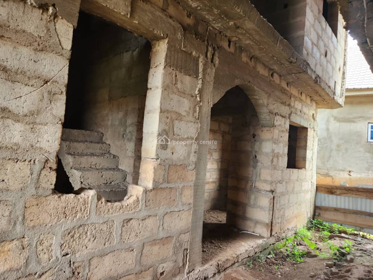 8 Units of Uncompleted Executive Apartments and 4 Selfcons, Owode Apata, Apata, Ibadan, Oyo, House for Sale