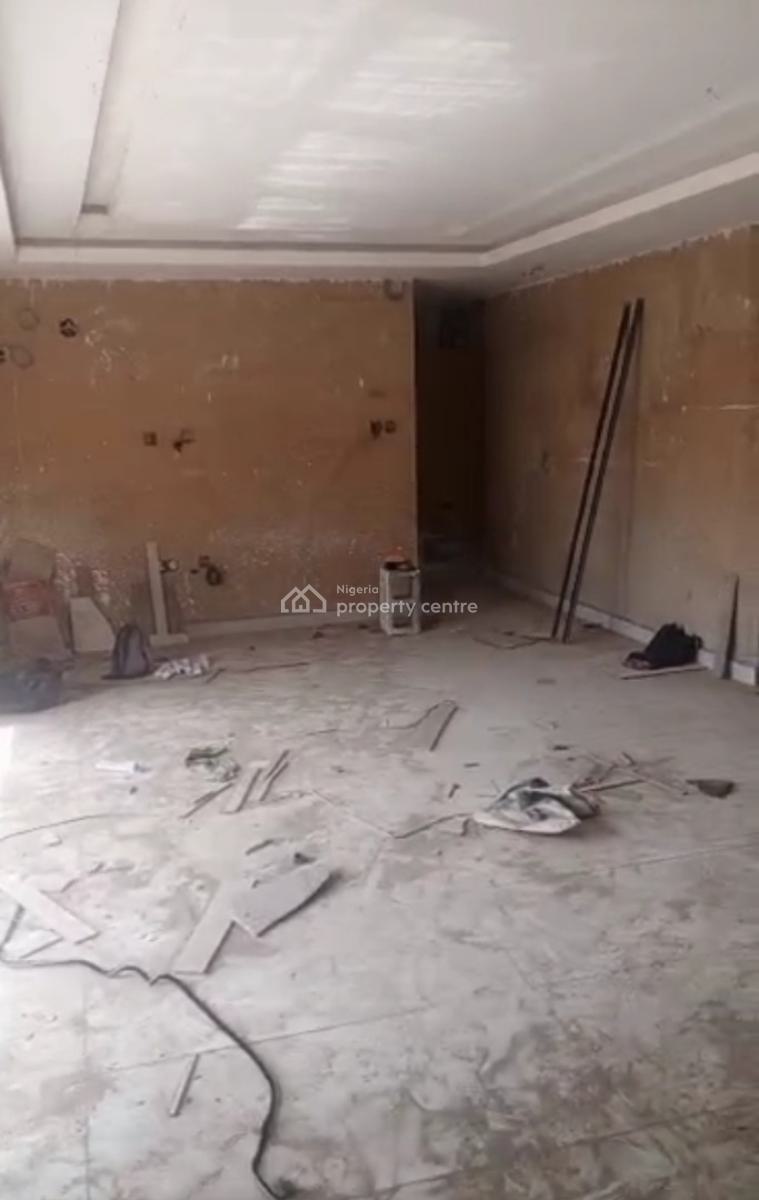 3 Bedroom Block of Flat with Bq Inside an Estate First Floor in Mabush, Mabushi, Abuja, Block of Flats for Sale