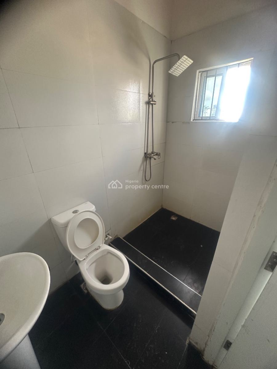Newly Renovated Spacious Selfcontain, Chevron Alternative Route, Ikota, Lekki, Lagos, Self Contain (single Rooms) for Rent