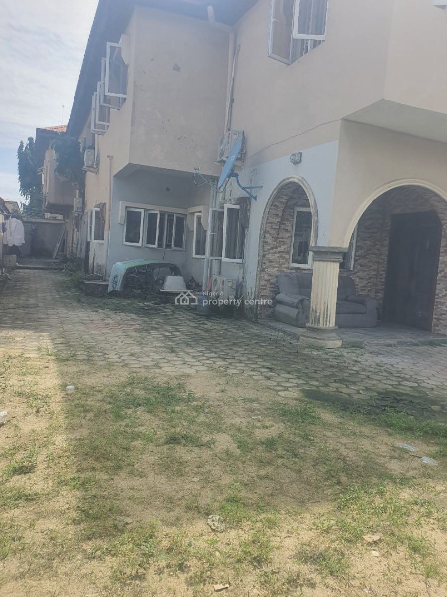 Renovatable Semi Detached Duplex with 2 Units of 3bedroom Flat, Okeira, Addo Road, Ado, Ajah, Lagos, Semi-detached Duplex for Sale