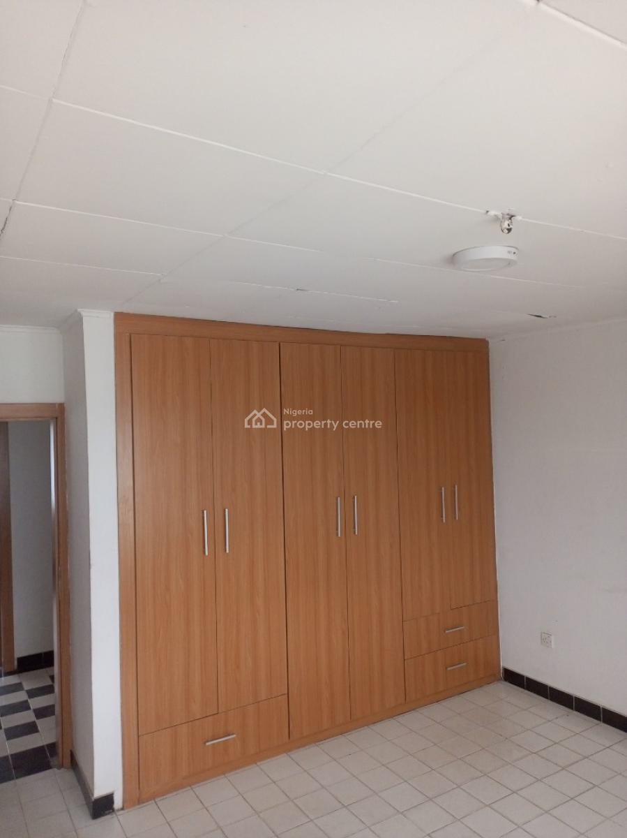 3 Bedroom Flat with Bq, Off Isaac John Street, Ikeja Gra, Ikeja, Lagos, Flat / Apartment for Rent