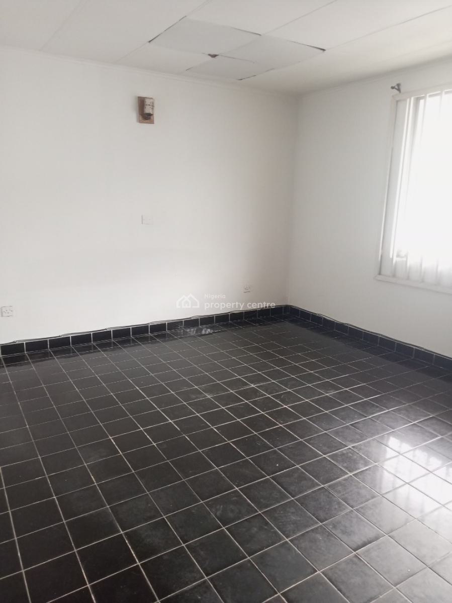 3 Bedroom Flat with Bq, Off Isaac John Street, Ikeja Gra, Ikeja, Lagos, Flat / Apartment for Rent